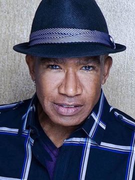 Headshot Mark Cassius